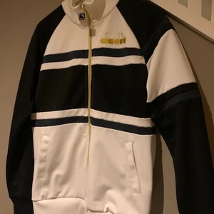 Diadora Track Jacket - Cond: 8/10