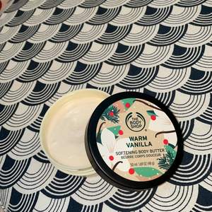 The bodyshop,Warg Vanilla,Softening Body Butter,Beurre corps Douceur.-50 ml 1.69 OZ (48g)