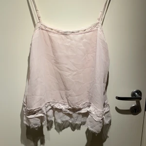 Linne  - Gulligt linne från Lindex strl 40