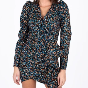  klänning - Ny vårblommaklänning från Spanien.