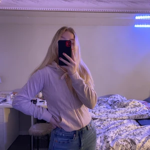 Munkjacka - Bra skick! Priset kan diskuteras och köparen står för frakten:)