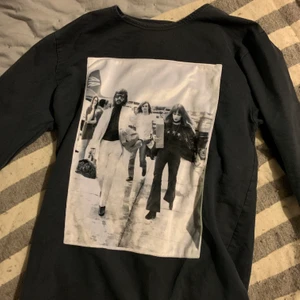 Limitato tröja - Säljer även denna limitato tröjan i storlek M, super fint skick och passar till vad som😊✨