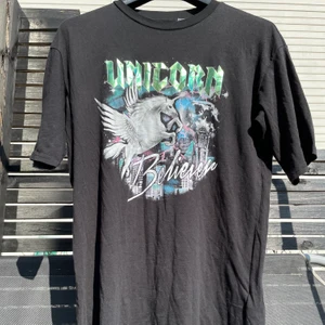 oversized t-shirt - oversized graphic t-shirt 💕 köparen står för frakten