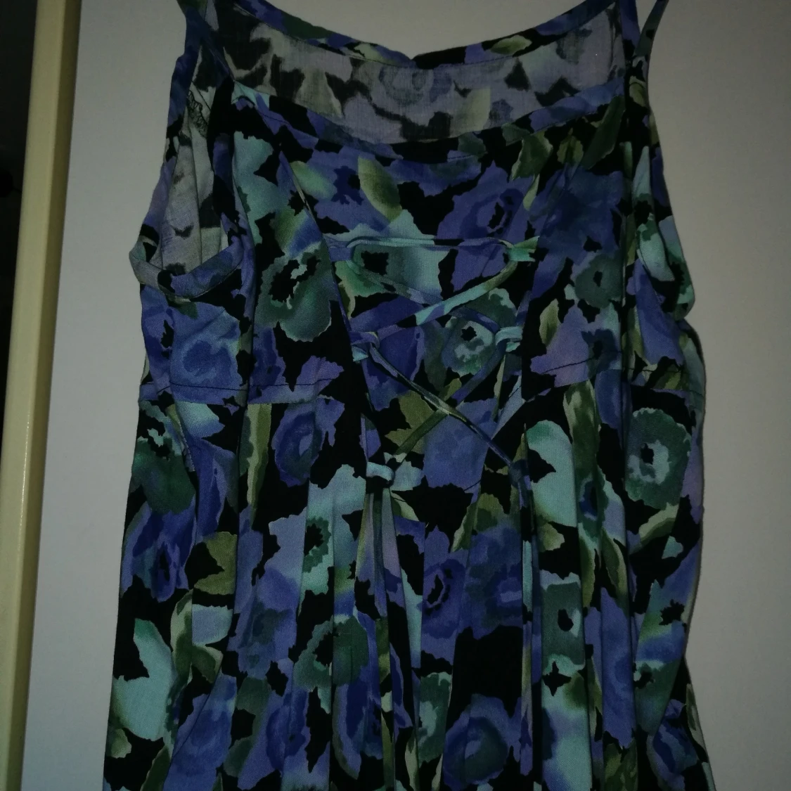 Blommig sommarklänning 🌸 - 90