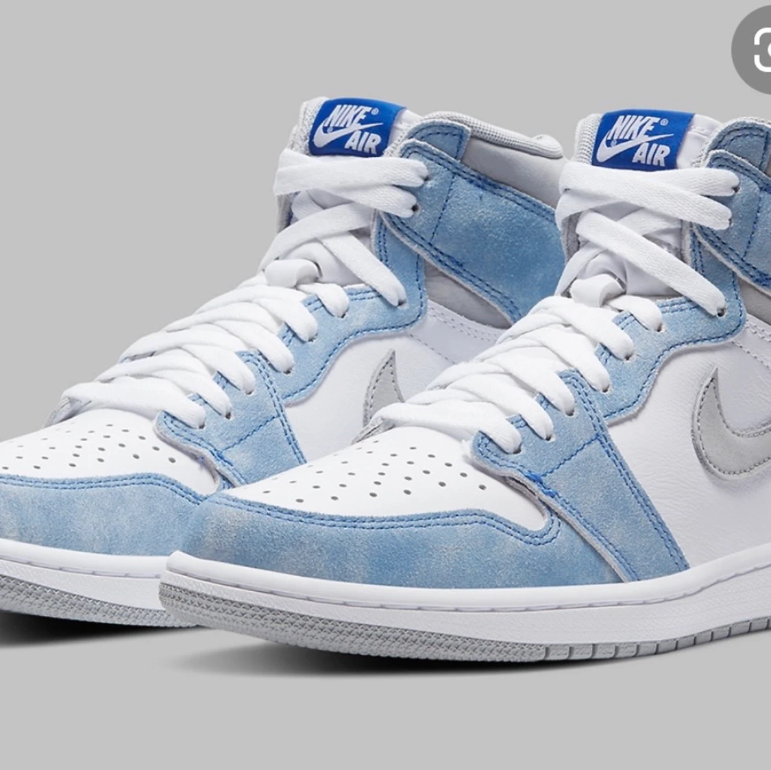 Air Jordan1 Hyper Royal