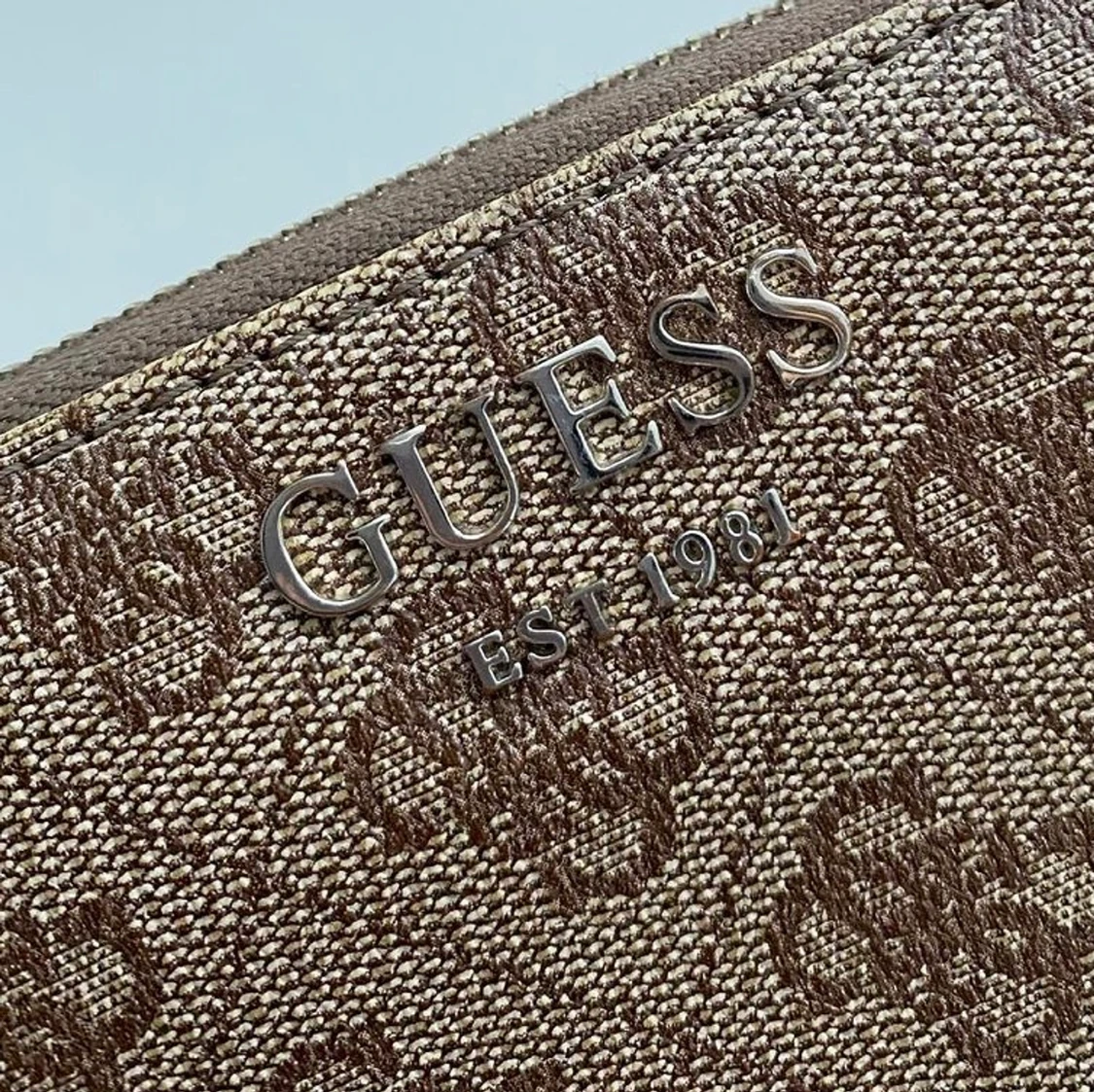 Guess plånbok  - 90