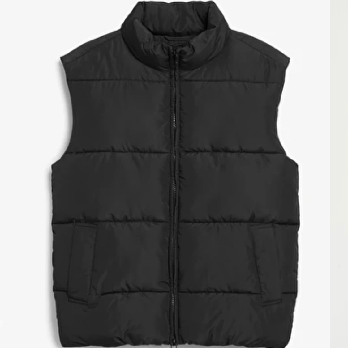 Oversized puffer vest