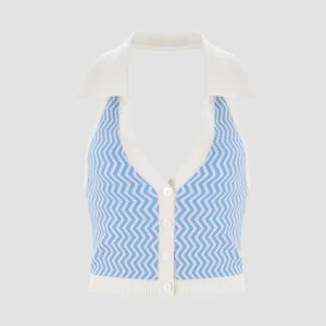 Halterneck topp - Aldrig använd. Säljer pga fel storlek.