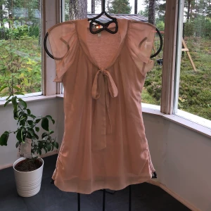 Blus  - Blus från only 