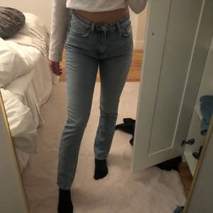 Jättesnygga jeans ifrån weekday strl w25l30.💕