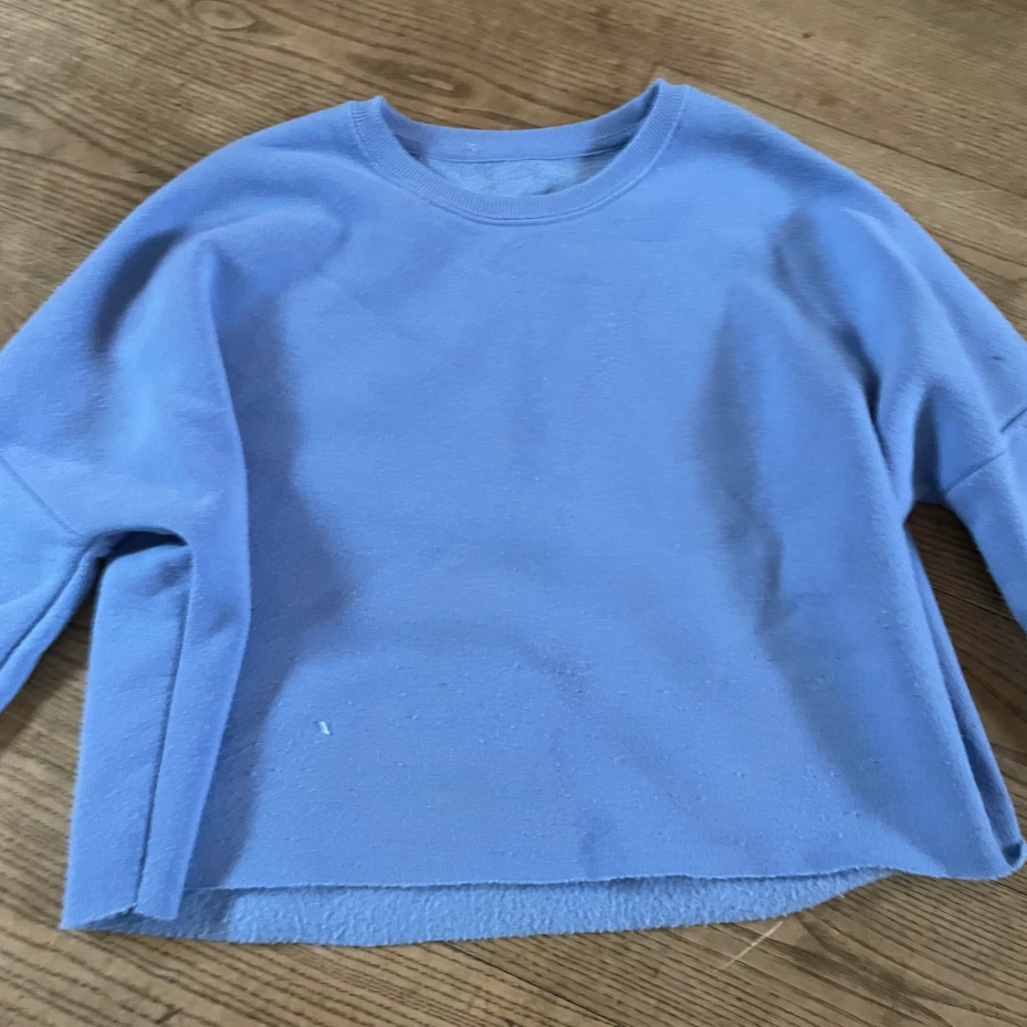 Fin blå tröja! - 90