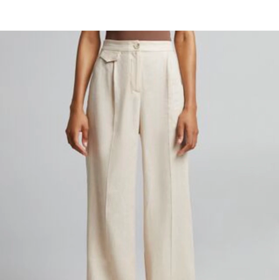 Bershka linnebyxor med pressveck  - 90