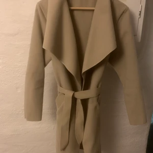 Beige kappa  - Superfin beige kappa, storlek S/M