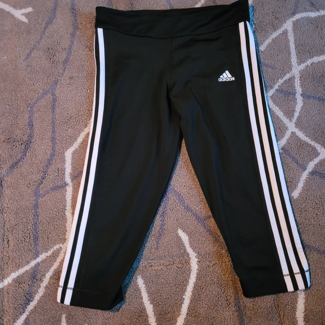 Adidas träningsbyxor XS