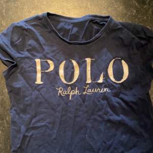 En tshirt från Ralph lauren 