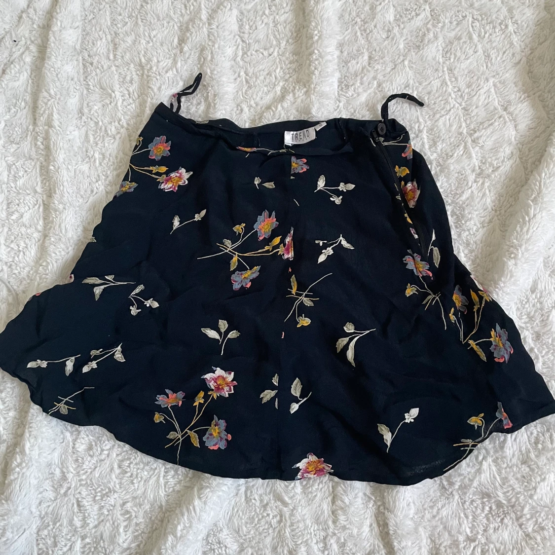 trend report somrig kjol 🧚‍♀️ - 90