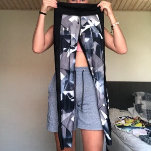 Tränings tights Under Armour - ✨