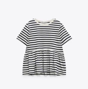 Zara topp - Snygg Zara topp. Som nyskick🤍