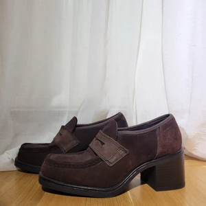 Vagabonk chunky loafers - Köpta second hand för 150 säljer för samma. Säljer eftersom jag aldrig använt dom. Skorna är i fint skick med äkta mocka. 