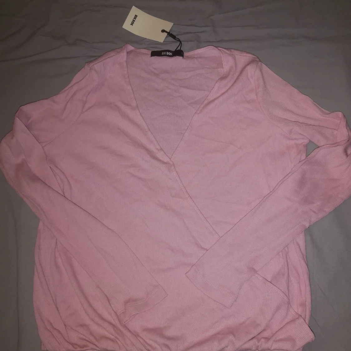 Ny ribbad tröja storlek small