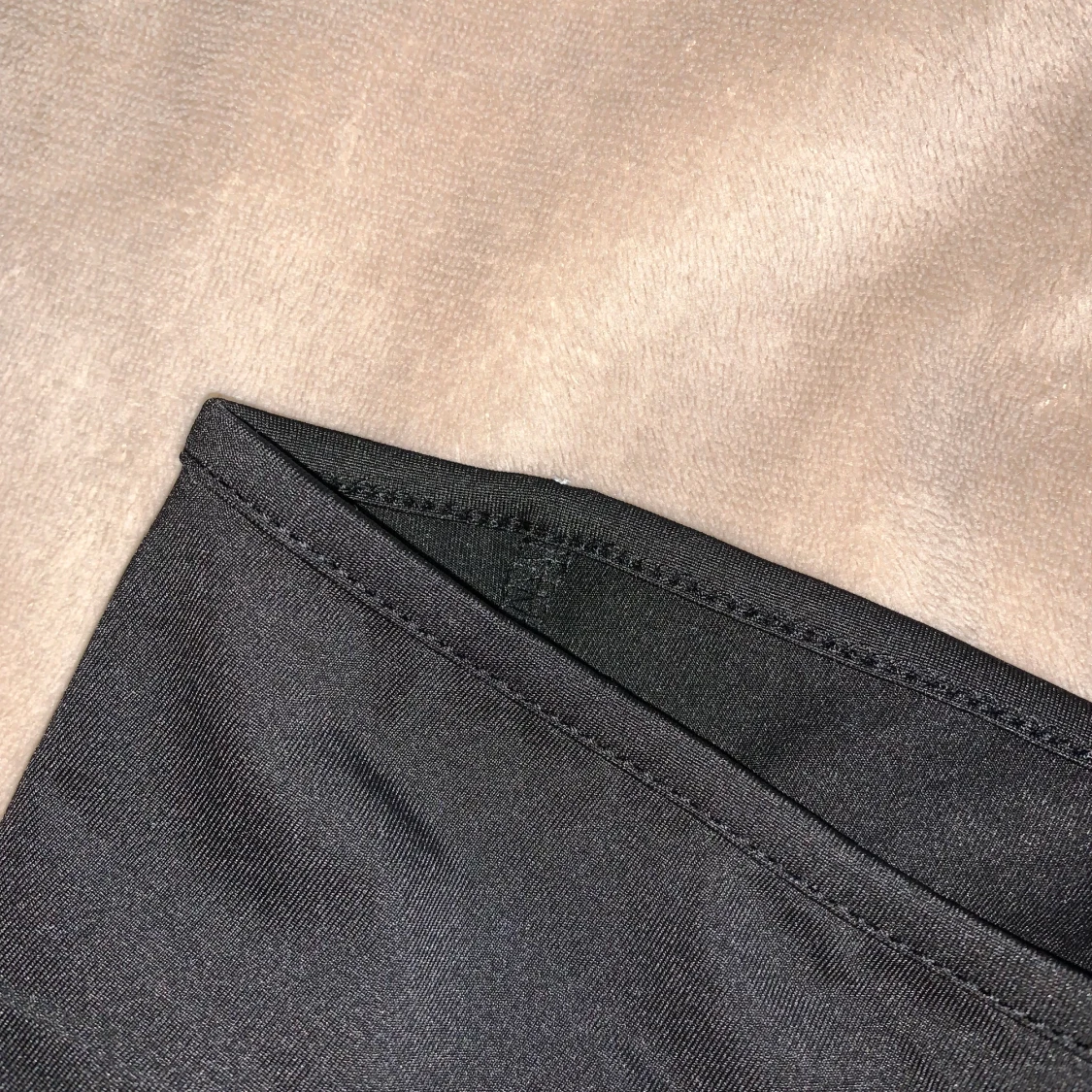 Svart bandeau-topp - 91