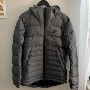 Nike puffer jacket - Nike vinterjacka