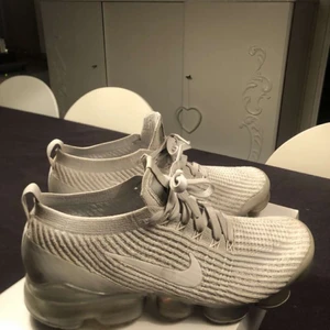 Nike air vapor max  - Strlk 42