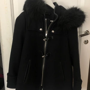 Kappa - Säljer min fina kappa ifrån Zara! Stl S