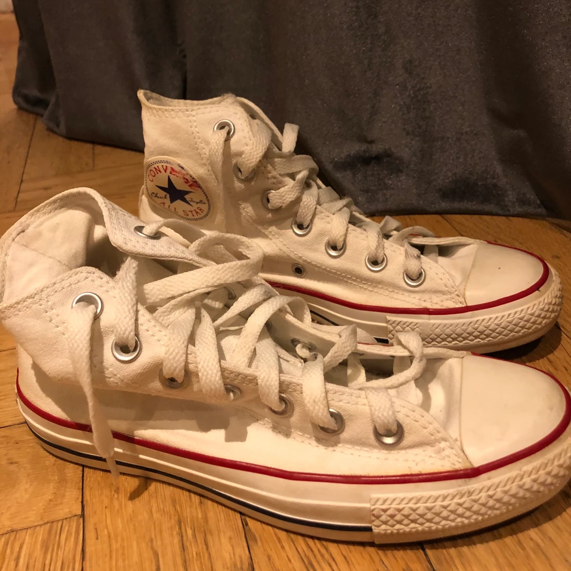 Converse