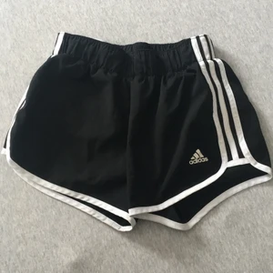 Classic Adidas shorts - Adidas shorts running