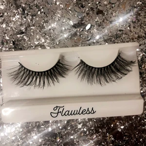 Fransar-Flawless - Älskar fransar och andvänder varje dag! Vill sälja billiga fransar med bra tålighet. Säljer utvalda favoriter av mig för alla tillfällen och tycke/smak❤️ Finns fler av modellen finns i lager. Fler modeller kommer innom kort🥰 hör av er vid intresse eller andra frågor🥰✨