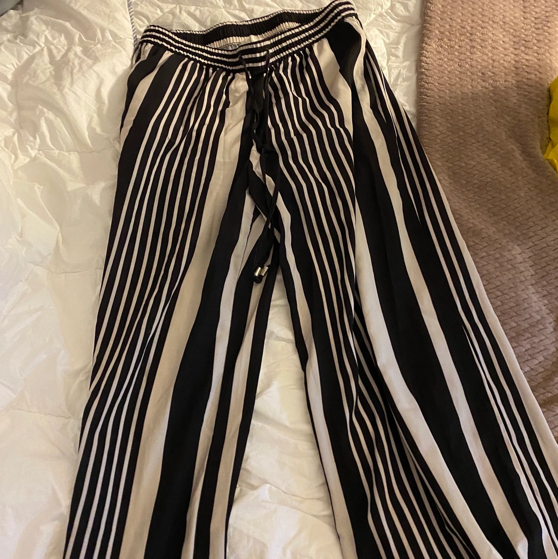 Randiga byxor strl 42