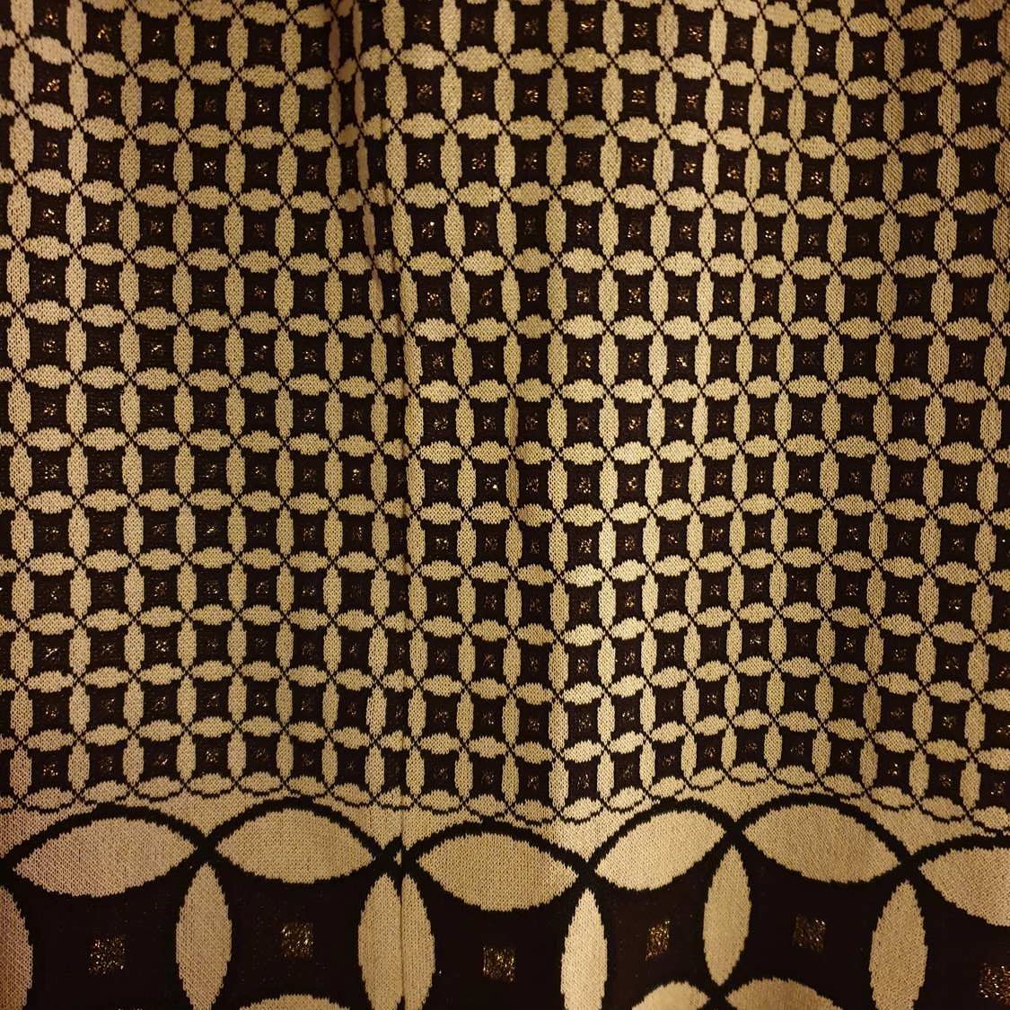 Snygg lång kjol med vackert mönster  gli - 90