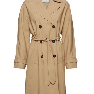 Trenchcoat - Super fin, trendig och nästintill oanvänd trenchcoat. Köptes i våras på only men inte fått så mycket användning därav säljer jag den. ❤️Skriv för mer bilder❤️