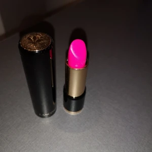 Läppstift från Lancôme  - Läppstift från Lancôme. Använt 2 gånger 