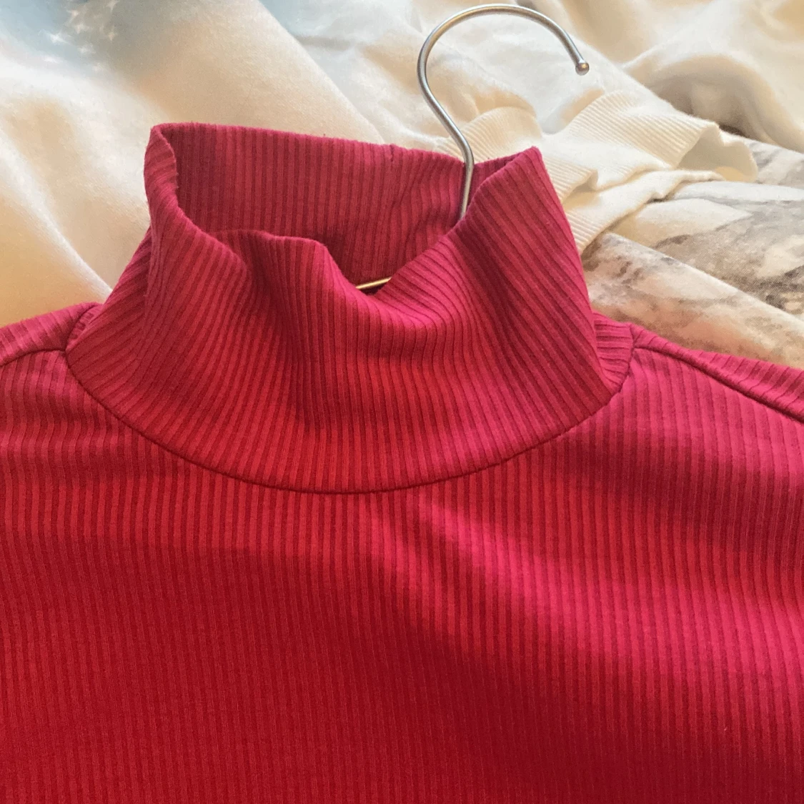 Neon rosa cropped topp  - 91