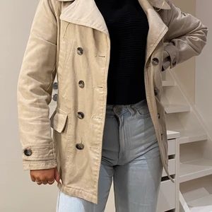 Pelle-p jacka - Säljer denna supersnygga jacka då den ej kommer till användning🤍 kontakta mig vid intresse