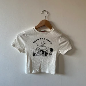 Snobben tröja - En jätte gullig och cool snobben crop top 💕 aldrig kommit till användning🙃 köparen står för frakten😊