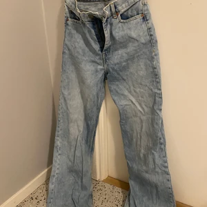 Breda jeans  - Köparen står för frakten. 💕 