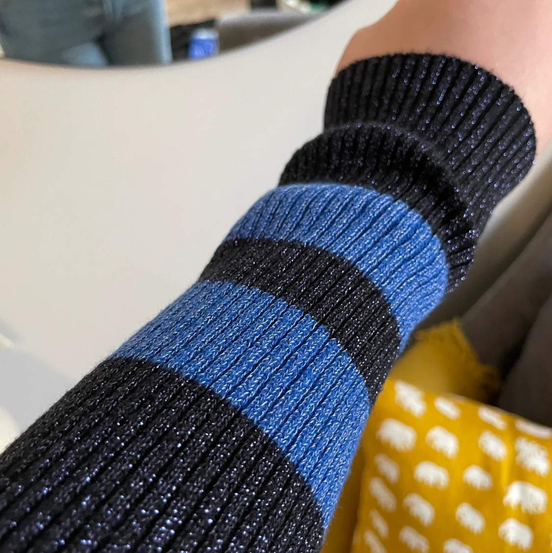 Glittrig tröja - 90