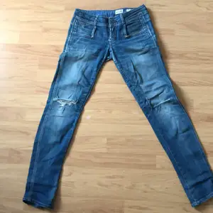 G star jeans i storlek W26L30, köparen står för frakt💚