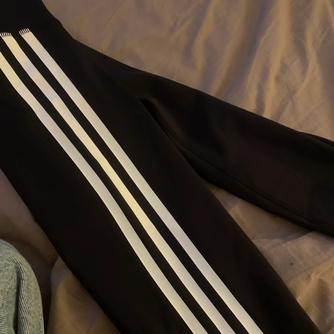 Adidas träningstights - 90