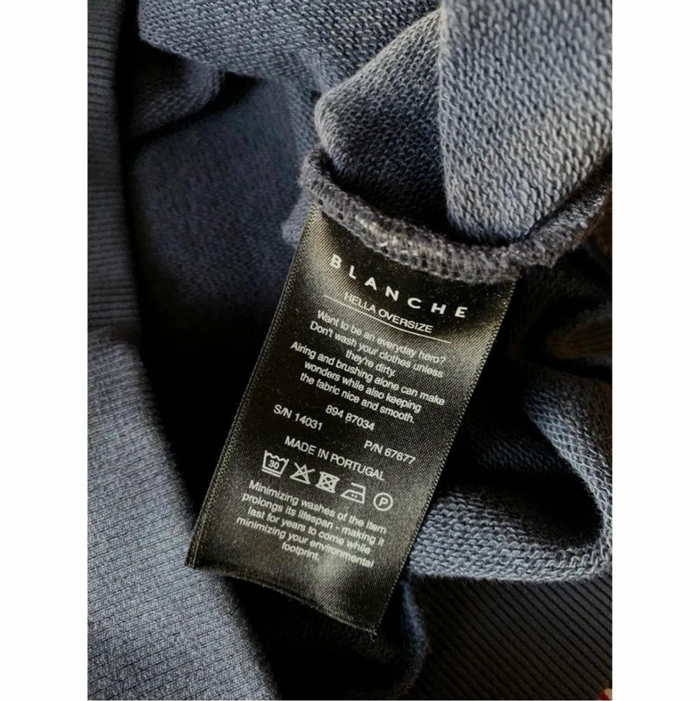 BLANCHE gråblå sweatshirt, ”organic cotton” stl XS men fungerar på XS-S pga oversize.. Tröjor & Koftor.