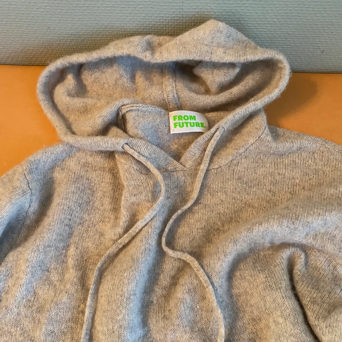 Cashmere hoodie - 90