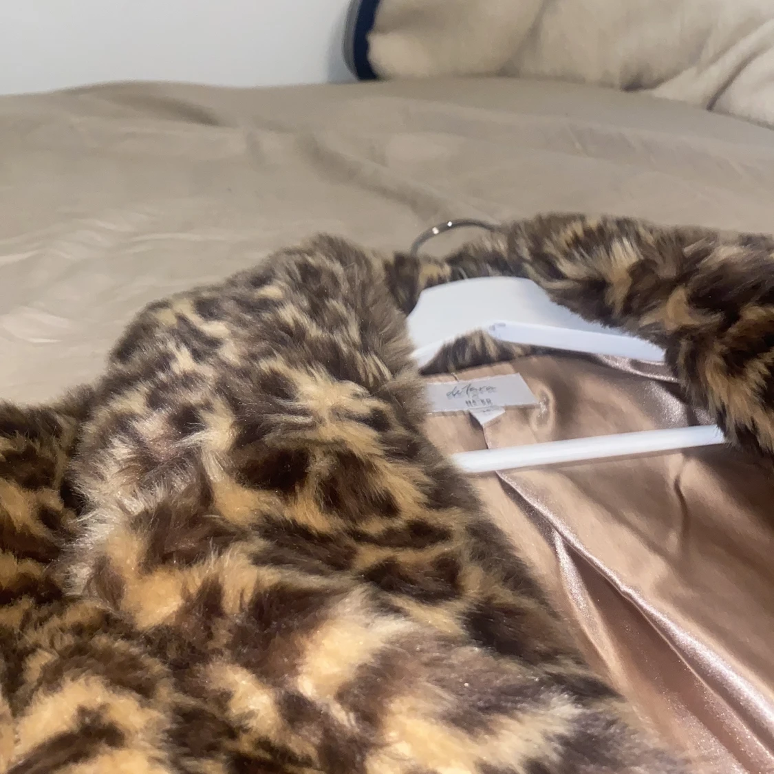 Leopard pälskappa - 90