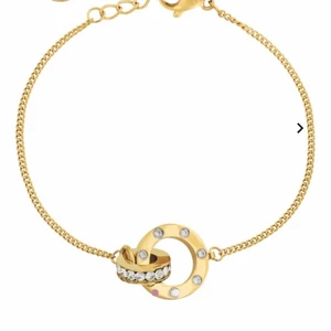 Edblad armband  - Jätte fint som passar örhängena i min profil ❤️aldrig andvänt ❤️❤️❤️