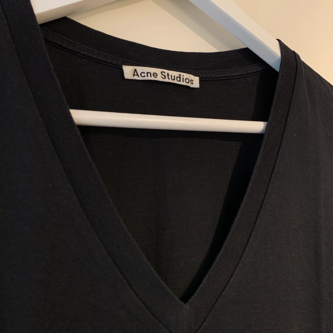 ACNE STUDIOS T-shirt svart - 91