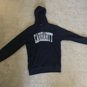 Carhartt hoddie - Hoddie i storlek S