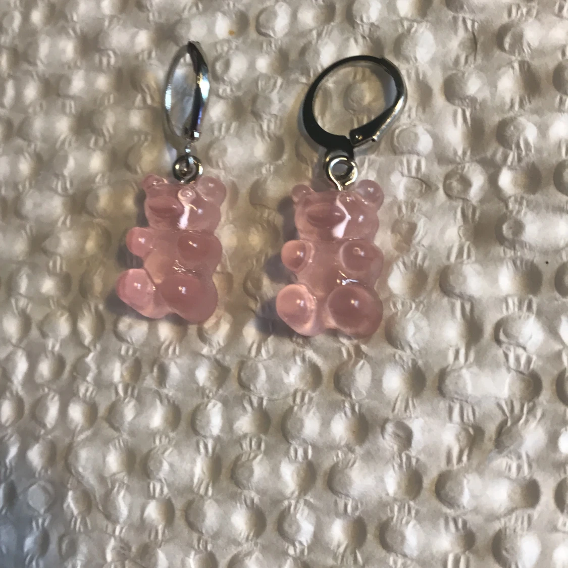 Rosa gummibjörn örhängen💗 - 90