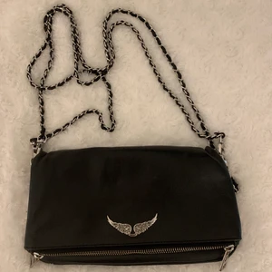 Zadig väska  - Säljer nu min Zadig voltaire väska då den inte kommer till användning 